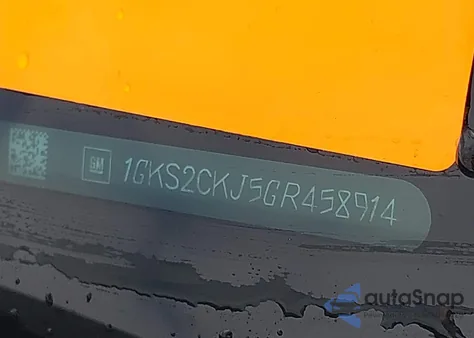 2016 GMC Yukon Denali z USA, uszkodzony, nr VIN 1GKS2CKJ5GR458914